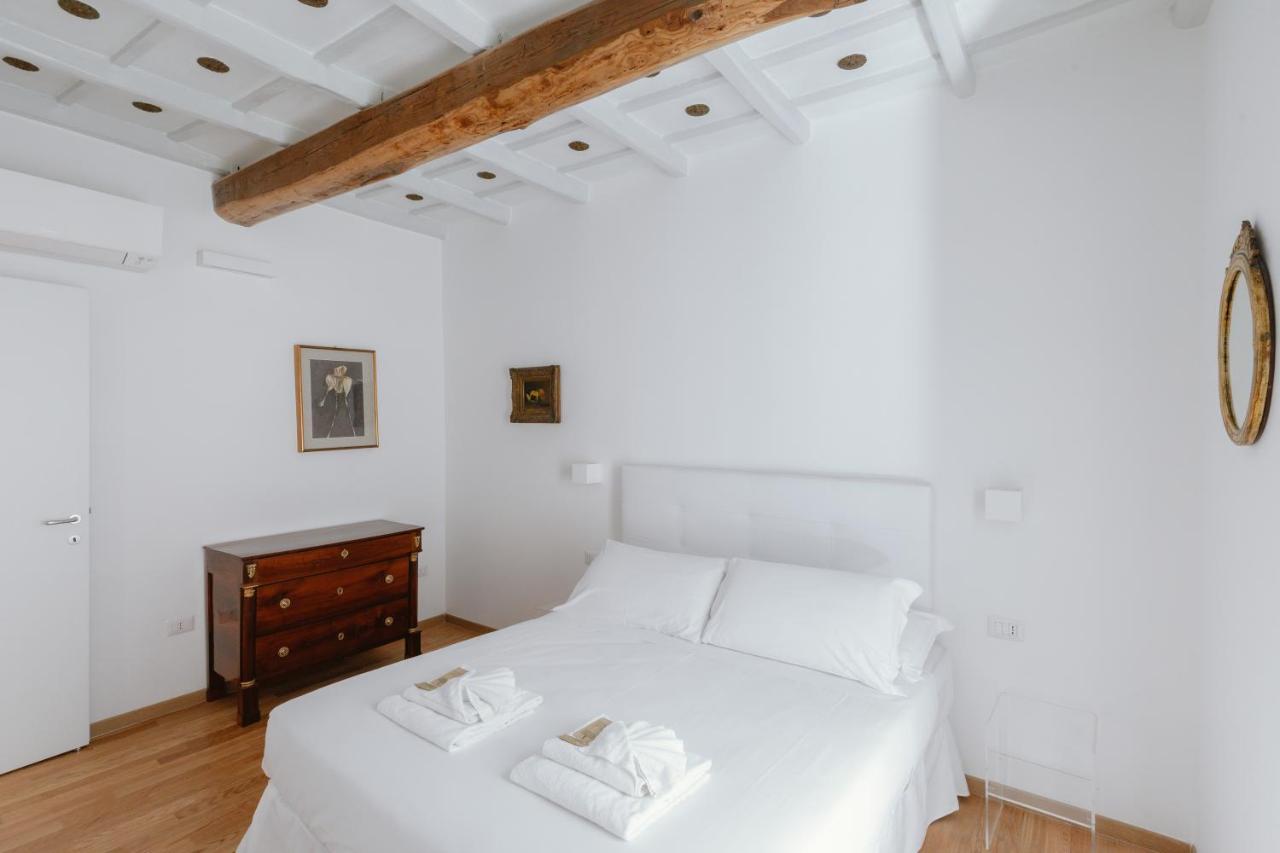 Charming Frattina - 2 Bathrooms New Apartment Рим Екстериор снимка
