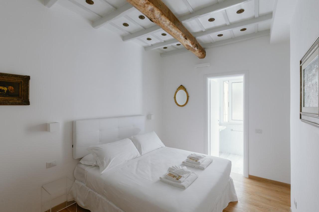 Charming Frattina - 2 Bathrooms New Apartment Рим Екстериор снимка